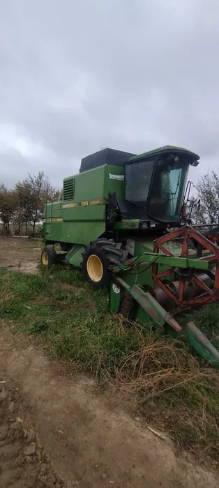 John Deere 1188