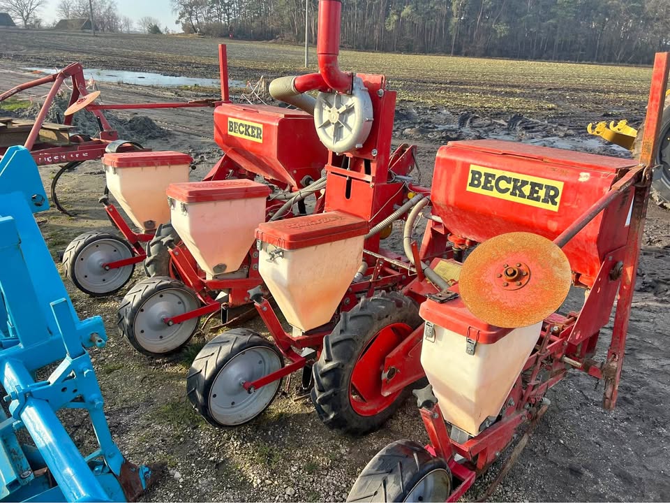 Semanatoare Becker