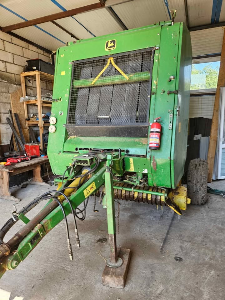 John Deere 580