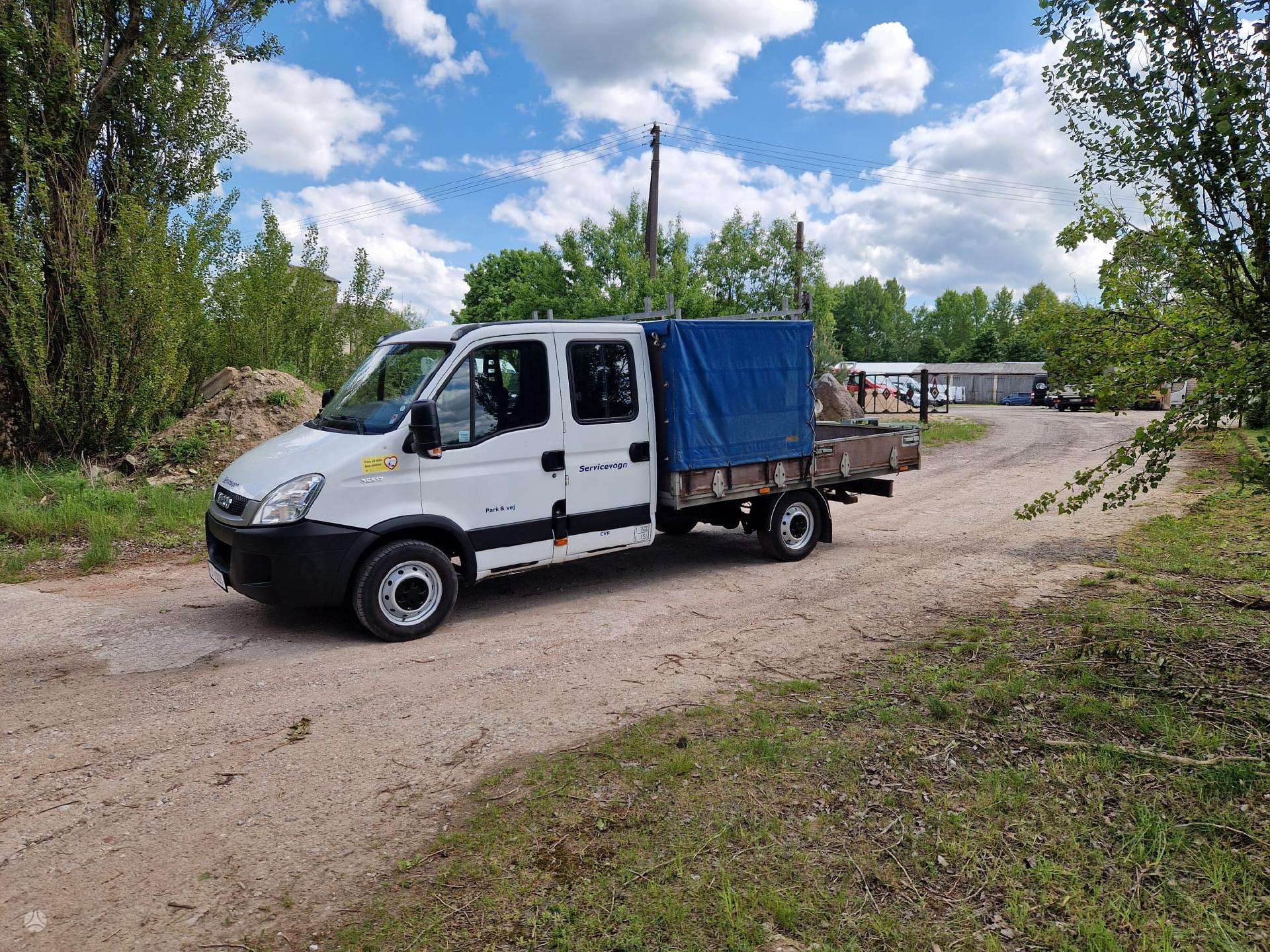 Iveco Daily, 3.0 L / Dublu-cabina