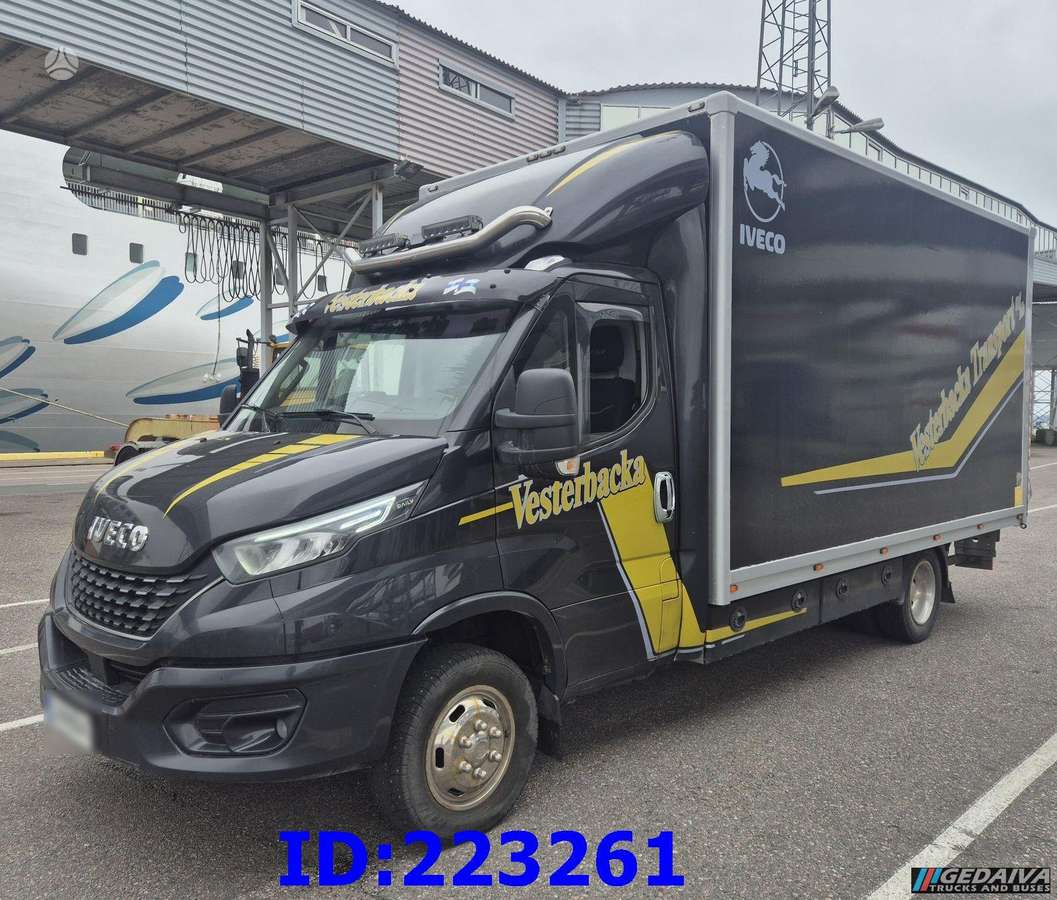 Iveco Daily, 3.0 L. / Sparca / Lift